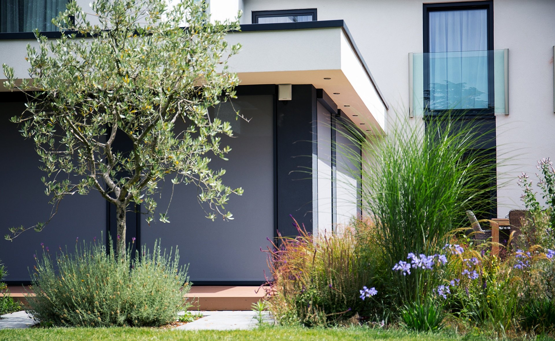 outdoor blinds