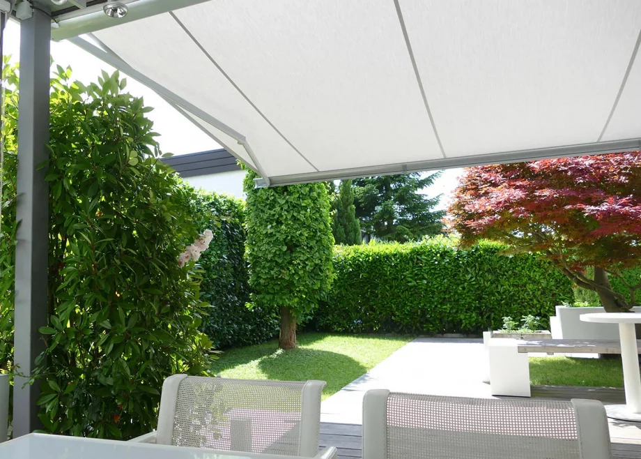 Sun blinds and solar shades: ideal blinds for summer