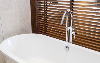 best blinds for bathrooms and showers