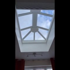 Roof lantern blinds