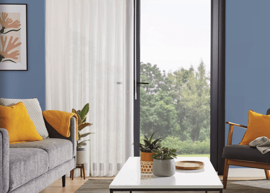 Patio door allusion blinds