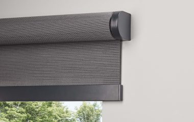 zero deflection roller blind